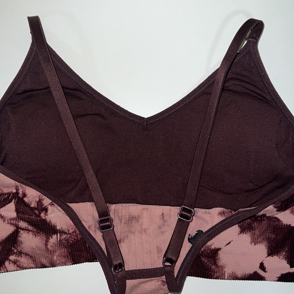 Pink bra - Picture 4 of 5